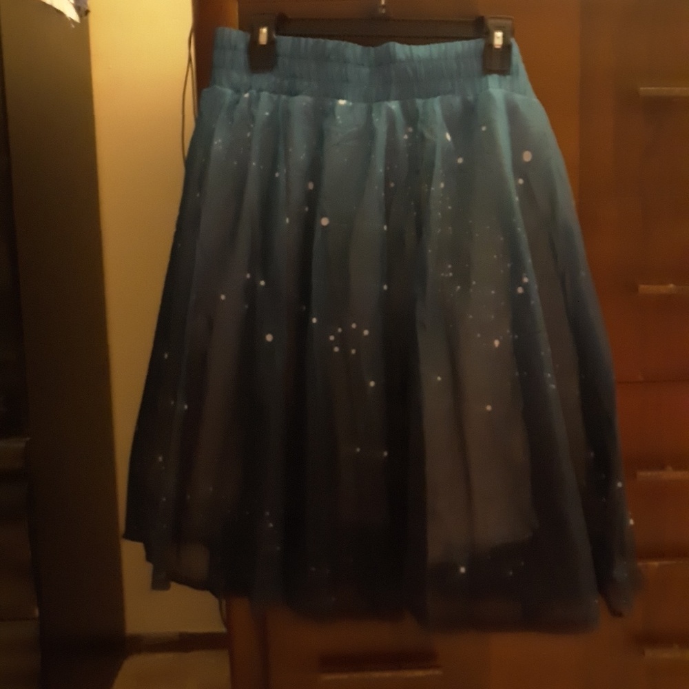 ThinkGeek Twinkling Stars Skirt V1.0